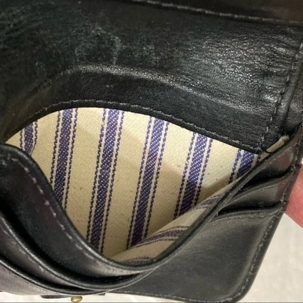 Vintage black leather wallet